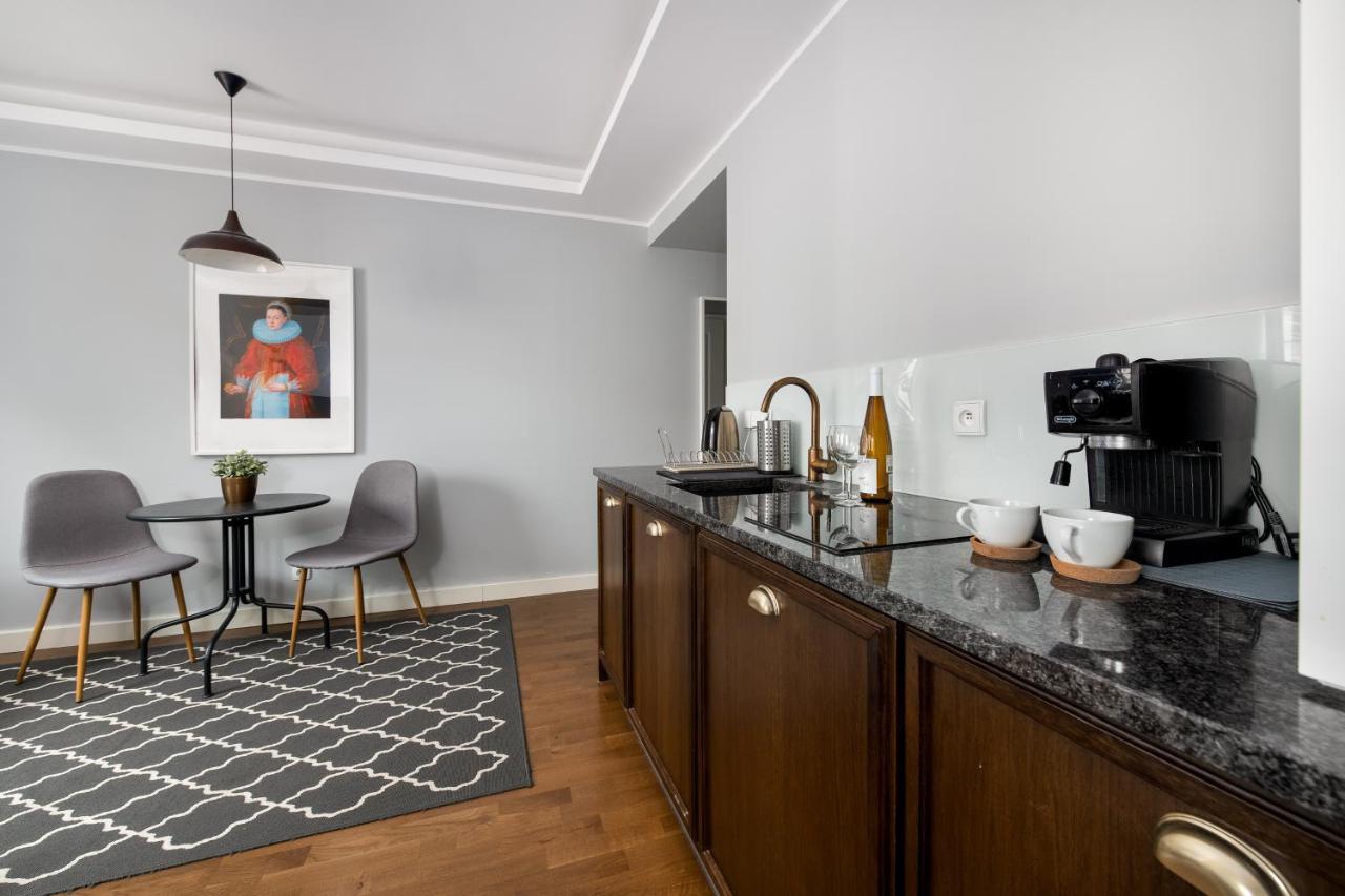 Central Apartment By Motlawa River & Old Town Гданск Екстериор снимка